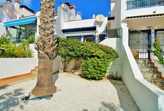 Sprzedaż - Apartament / Mieszkanie -
Villamartín