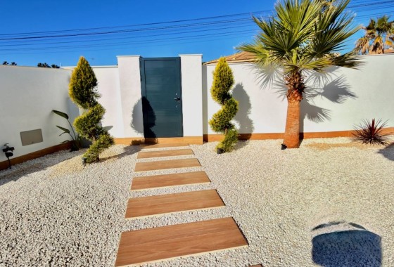 Herverkoop - Vrijstaande Villa -
Ciudad Quesada - Rojales - Ciudad Quesada
