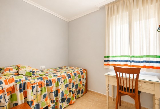 Revente - Appartement -
Torrevieja