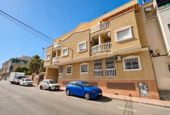 Revente - Appartement -
Torrevieja