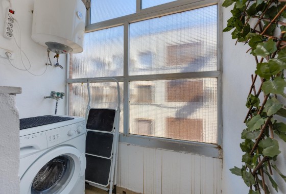Sprzedaż - Apartament / Mieszkanie -
Torrevieja - Acequion