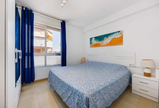 Sprzedaż - Apartament / Mieszkanie -
Torrevieja - Acequion