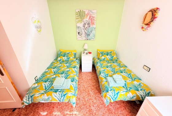 Venta - Apartamento / Piso -
Los Montesinos - La Herrada