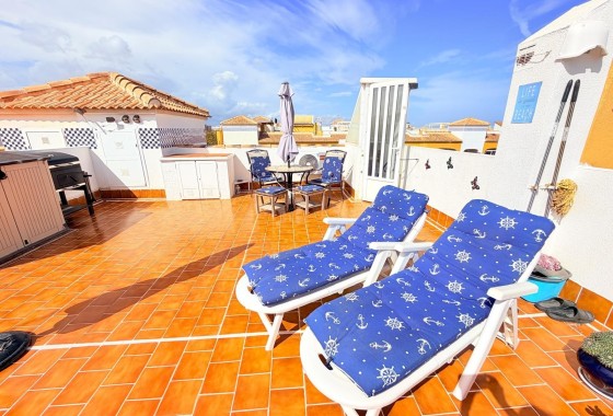 Venta - Apartamento / Piso -
Los Montesinos - La Herrada