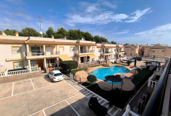 Venta - Apartamento / Piso -
Algorfa