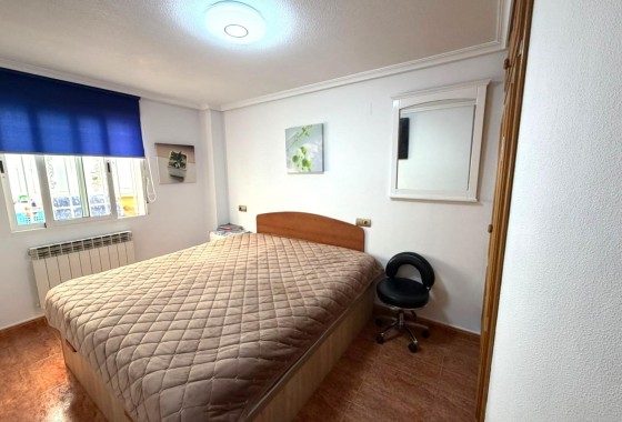 Revente - Appartement -
Torrevieja - La Mata