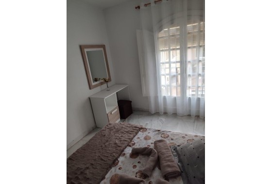Revente - Appartement -
Torrevieja