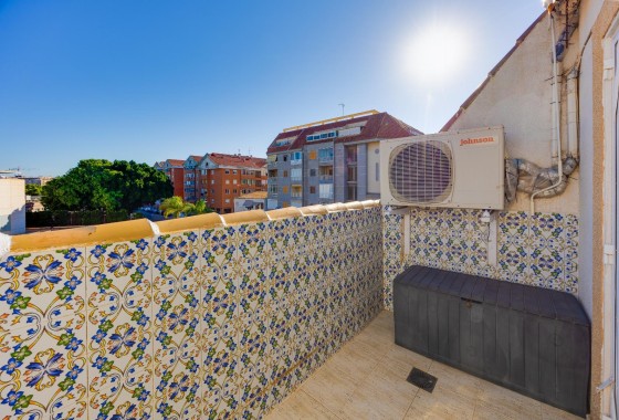 Herverkoop - Appartement / Flat -
Torrevieja - Acequion