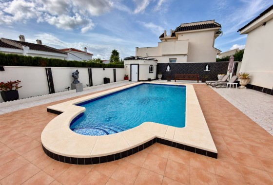 Herverkoop - Vrijstaande Villa -
Ciudad Quesada - Rojales - Ciudad Quesada