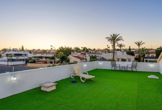 Herverkoop - Vrijstaande Villa -
Ciudad Quesada - Rojales - Ciudad Quesada