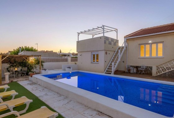 Herverkoop - Vrijstaande Villa -
Ciudad Quesada - Rojales - Ciudad Quesada