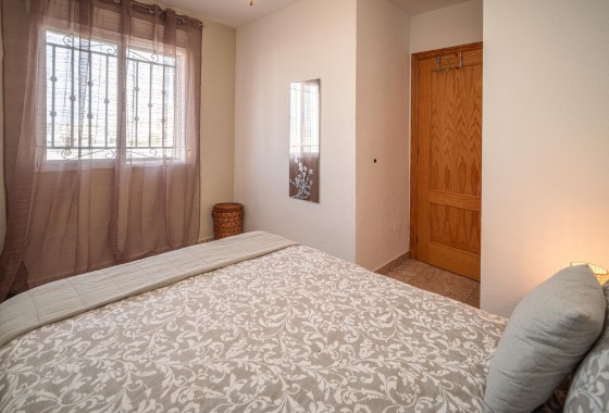 Sprzedaż - Apartament / Mieszkanie -
Entre Naranjos - Vistabella Golf