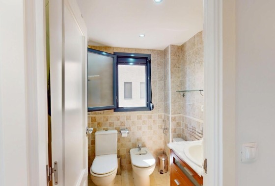 Revente - Appartement -
Denia - Dénia