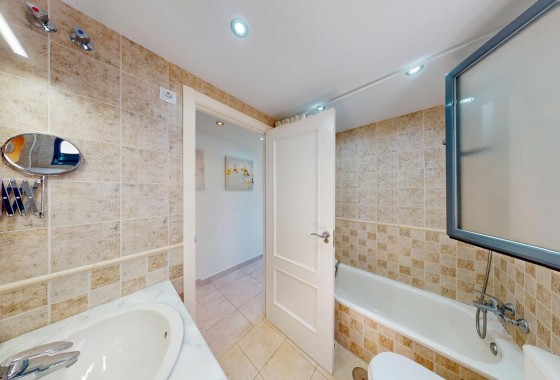 Revente - Appartement -
Denia - Dénia