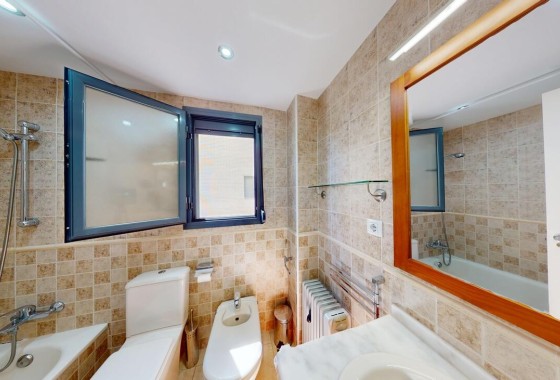 Revente - Appartement -
Denia - Dénia
