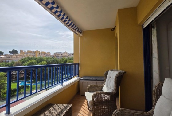 Herverkoop - Appartement / Flat -
Orihuela Costa - Altos de Campoamor