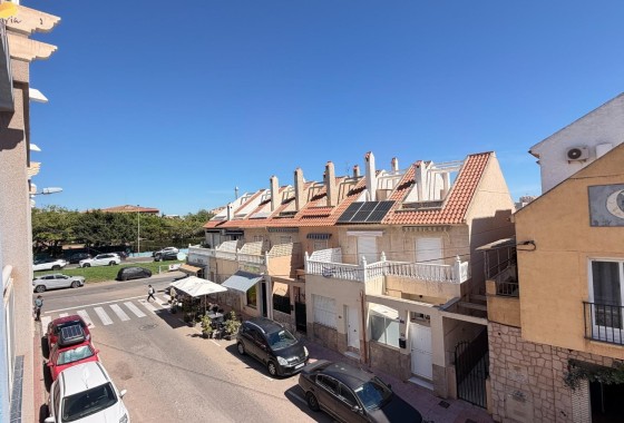 Wiederverkauf - Wohnung / Apartment -
Torrevieja