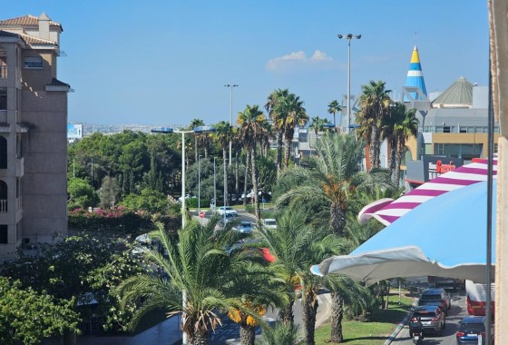 Herverkoop - Appartement / Flat -
Torrevieja - Parque de las Naciones