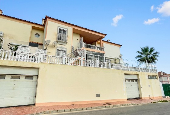 Wiederverkauf - Wohnung / Apartment -
Orihuela Costa - Los Altos *