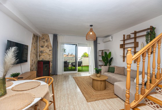 Resale - Apartment / Flat -
Cabo Roig