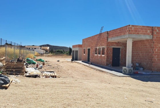 Sprzedaż - Finca / Dom wiejski -
JUMILLA