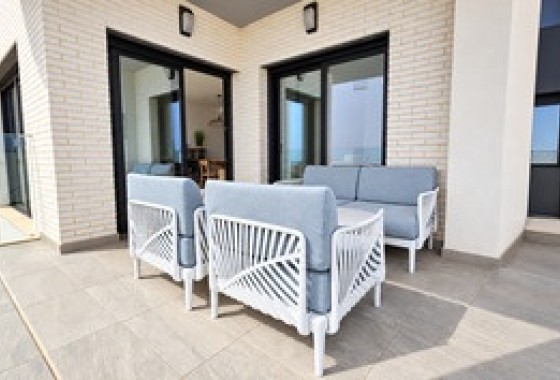 Sprzedaż - Apartament / Mieszkanie -
La Mata