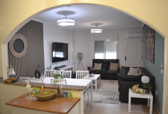Revente - Appartement -
Orihuela Costa - Las Filipinas