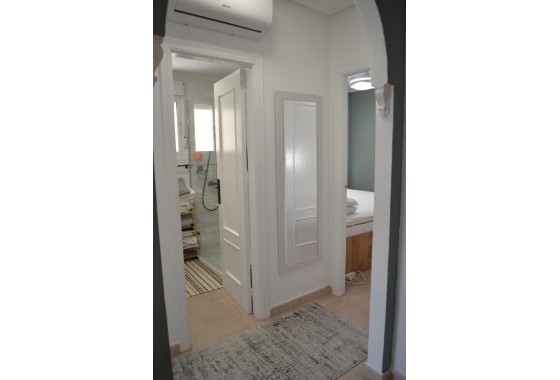 Revente - Appartement -
Orihuela Costa - Las Filipinas