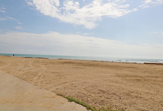 Herverkoop - Appartement / Flat -
Torrevieja - La Mata