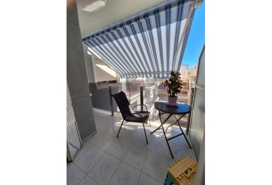 Revente - Appartement -
Torrevieja