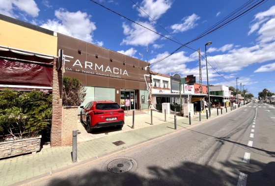 Herverkoop - Vrijstaande Villa -
Pinar de Campoverde - Campoverde