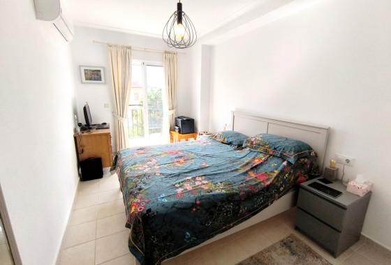 Sprzedaż - Apartament / Mieszkanie -
Jacarilla