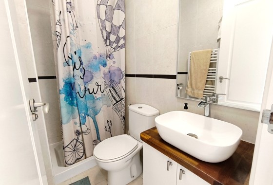 Sprzedaż - Apartament / Mieszkanie -
Jacarilla