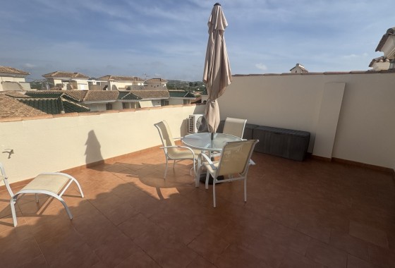 Sprzedaż - Apartament / Mieszkanie -
Jacarilla
