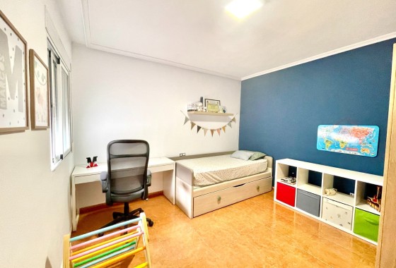 Sprzedaż - Apartament / Mieszkanie -
Catral - pueblo