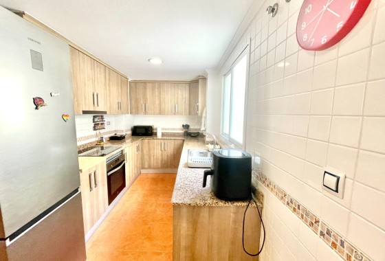 Sprzedaż - Apartament / Mieszkanie -
Catral - pueblo