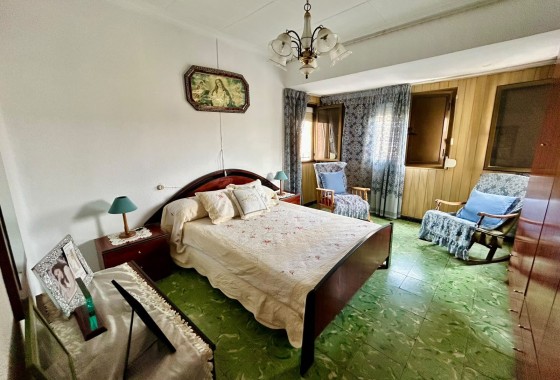 Revente - Maison de ville -
Algorfa