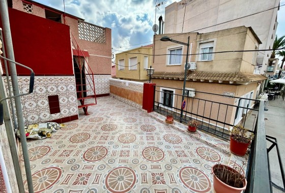 Revente - Maison de ville -
Algorfa