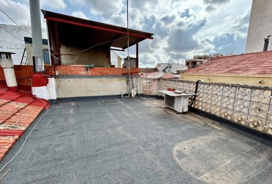Revente - Maison de ville -
Algorfa
