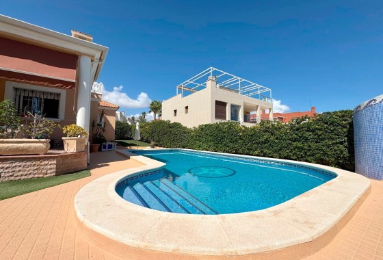Resale - Detached Villa -
Torrevieja