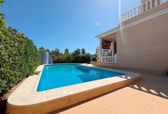 Resale - Detached Villa -
Torrevieja