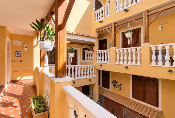 Wiederverkauf - Wohnung / Apartment -
Orihuela Costa
