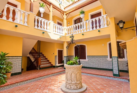 Wiederverkauf - Wohnung / Apartment -
Orihuela Costa