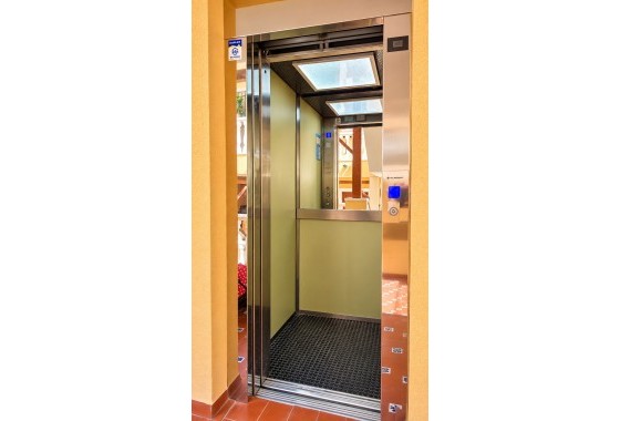 Wiederverkauf - Wohnung / Apartment -
Orihuela Costa