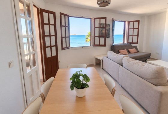 Wiederverkauf - Wohnung / Apartment -
Orihuela Costa