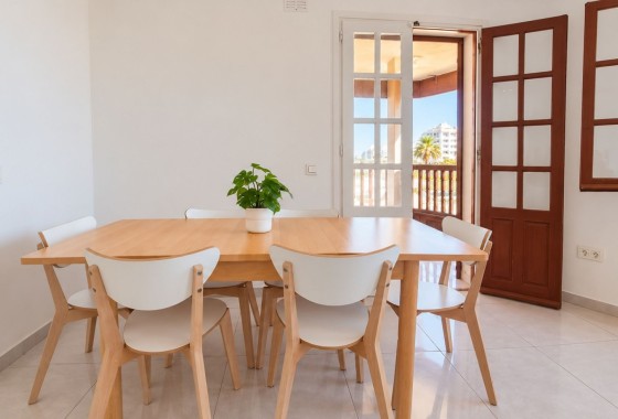 Wiederverkauf - Wohnung / Apartment -
Orihuela Costa