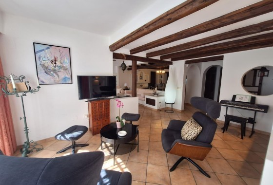 Venta - Apartamento / Piso -
Torrevieja