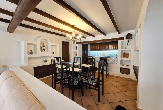 Venta - Apartamento / Piso -
Torrevieja