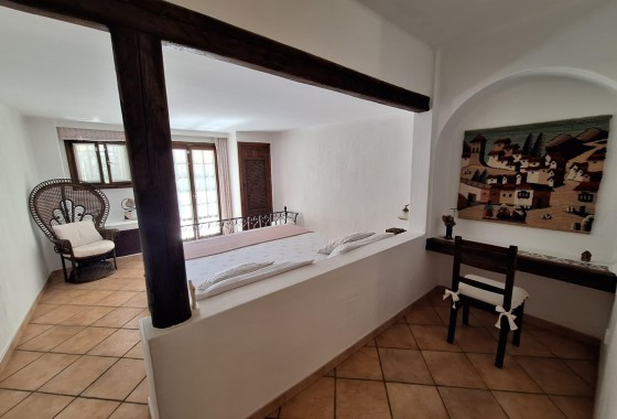 Venta - Apartamento / Piso -
Torrevieja