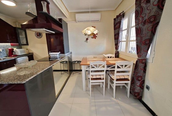 Revente - Appartement -
Torrevieja - Los Balcones